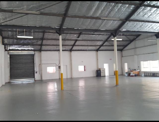 560M² FACTORY TO LET IN BELLVILLE CENTRAL